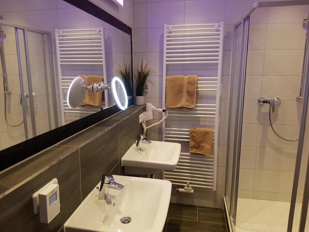 Pension Hoefti Хемниц Экстерьер фото