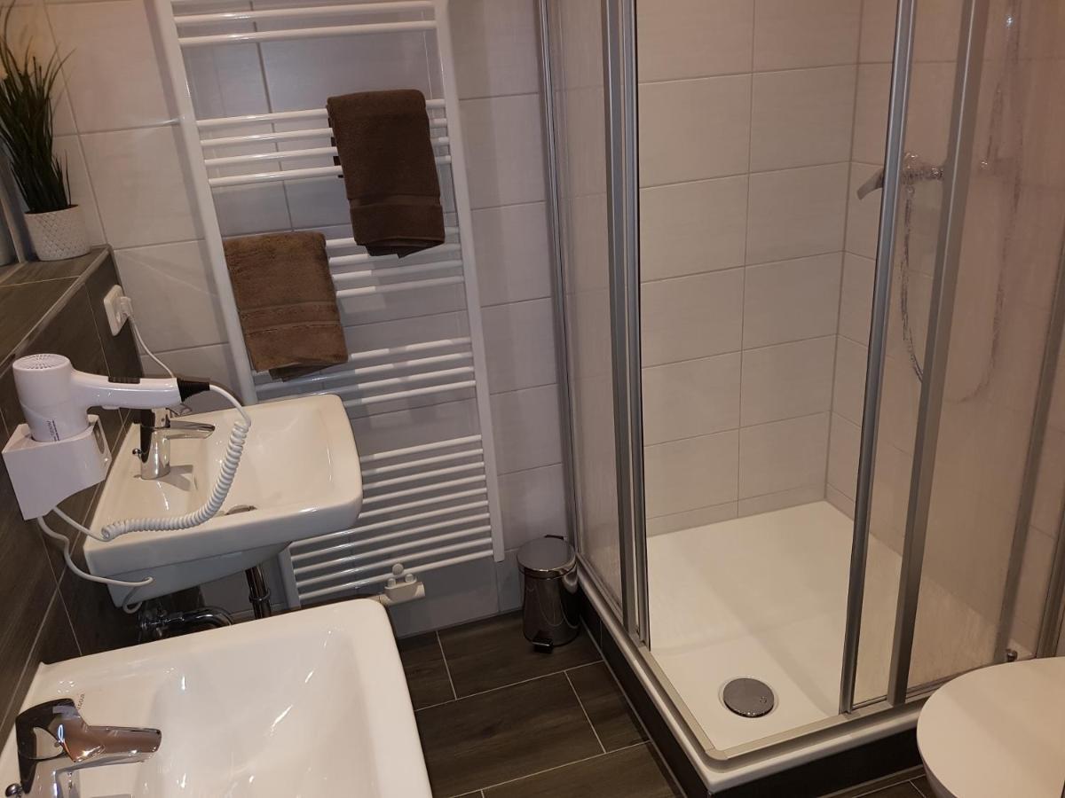 Pension Hoefti Хемниц Экстерьер фото